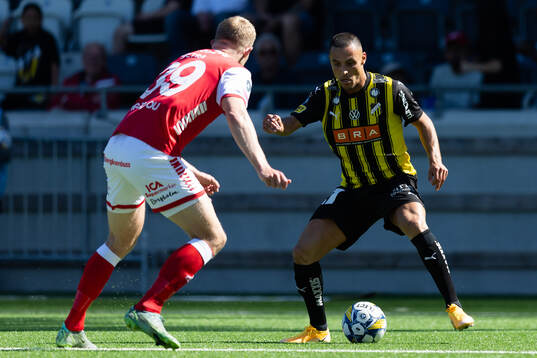 Häckens Ali Youssef mot Kalmars Lars Saetra