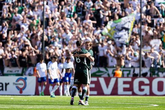 Hammarbys Pavle Vagic och Hampus Skoglund jublar