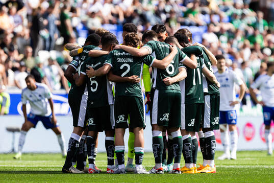 Hammarbys spelare samlas