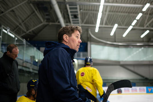 Assistant coach Stefan Klockare of Sweden at a practice