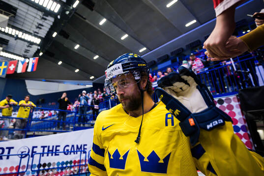 Victor Hedman of Sweden