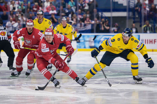 Patryk Wronka of Poland and Adrian Kempe of Sweden