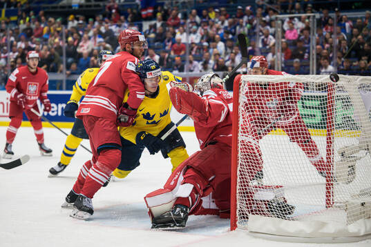 Pontus Holmberg of Sweden