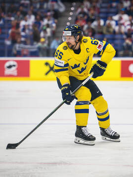 Erik Karlsson of Sweden