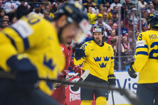 Erik Karlsson of Sweden celebrates