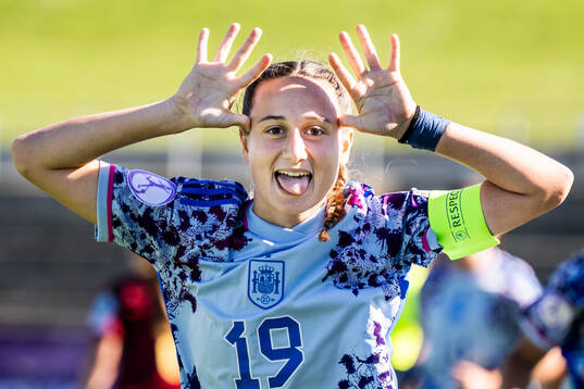 Alba Cerrato of Spain celebrates
