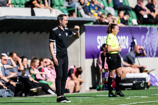 Head coach Kenio Gonzalo of Spain