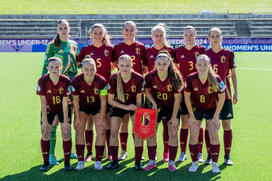 The starting eleven of Belgium pose for a picture