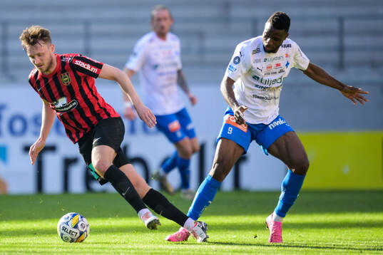 Brommapojkarnas Alexander Abrahamsson och Värnamos