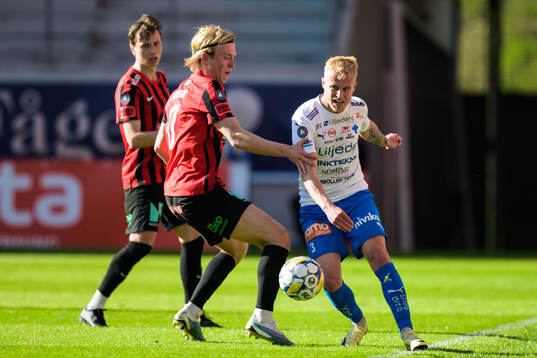 Brommapojkarnas Alexander Jensen och Värnamos Viktor Bergh