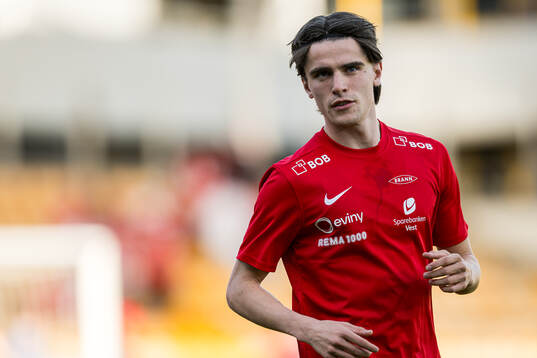 Ulrik Mathisen of Brann warms up