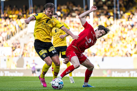 Jan Eric Anton Larsson of Lillestrøm and Ulrik Mathisen of