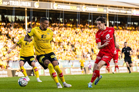 Ruben Gabrielsen of Lillestrøm and Ulrik Mathisen of Brann