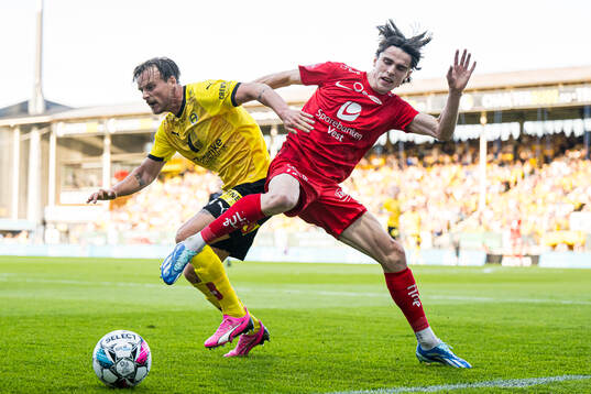 Jan Eric Anton Larsson of Lillestrøm and Ulrik Mathisen of