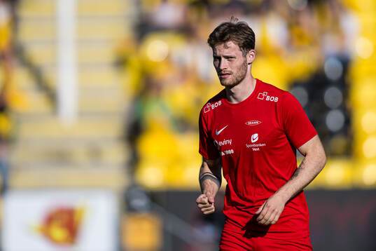 Ole Didrik Blomberg of Brann warms up