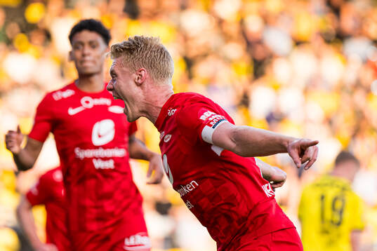 Sivert Heltne Nilsen of Brann celebrates