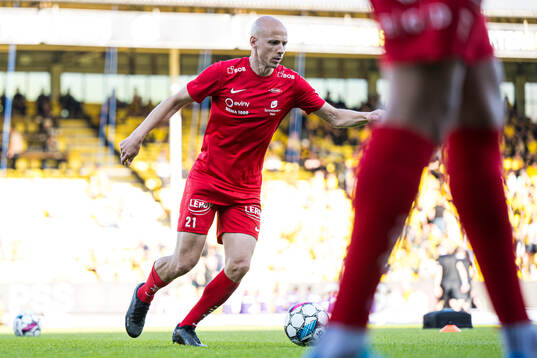 Ruben Kristiansen of Brann warms up