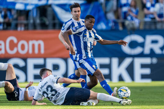 Malmö FFs Lasse Berg Johnsen och IFK Göteborgs Paolos