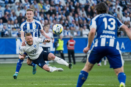 IFK Göteborgs Sebastian Ohlsson och Malmö FFs Anders