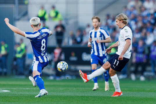 IFK Göteborgs Andreas Pyndt och Malmö FFs Sebastian Nanasi