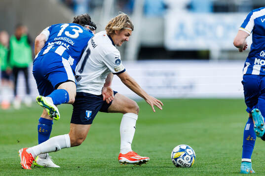 IFK Göteborgs Gustav Svensson och Malmö FFs Sebastian