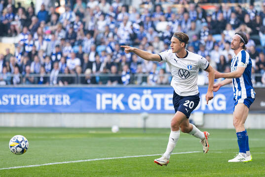 Malmö FFs Erik Botheim jublar