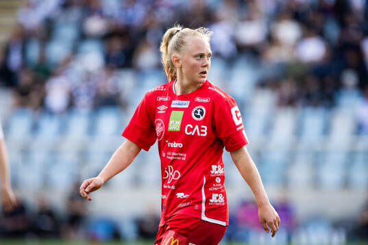 KIF Örebros Molly Johansson