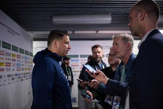 Assistant coach Josef Boumedienne of Sweden