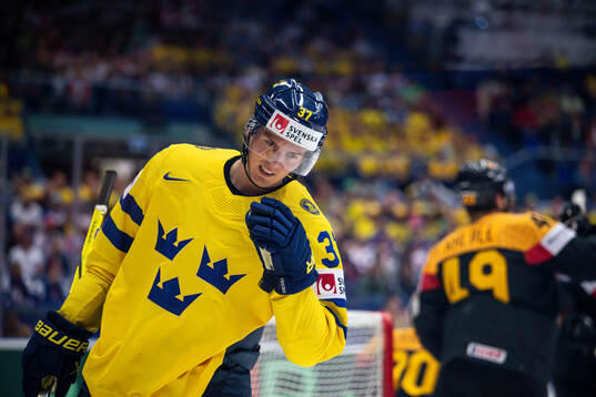 Isac Lundeström of Sweden