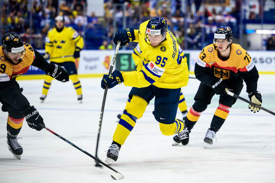 André Burakovsky of Sweden