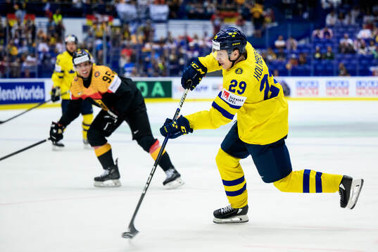 Pontus Holmberg of Sweden
