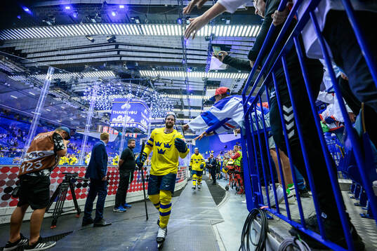 Victor Hedman of Sweden