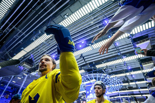 Erik Karlsson of Sweden