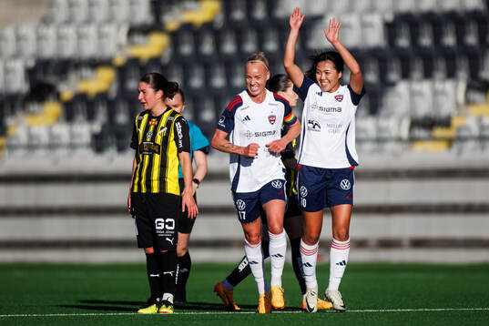 Bläddra bland fler bilder av Fotboll, Damallsvenskan, Häcken - FC Rosengård