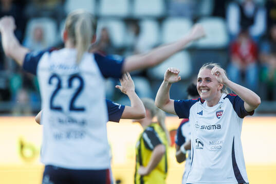 FC Rosengårds Gudrun Arnardottir jublar