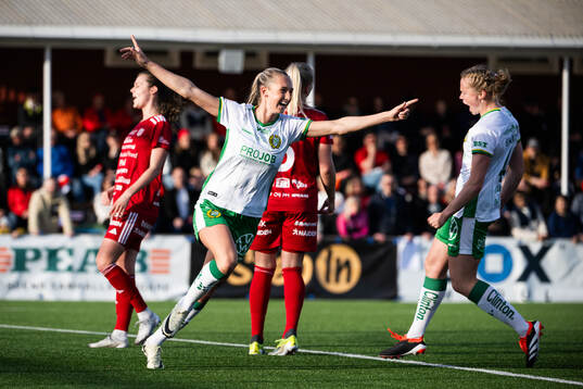 Bläddra bland fler bilder av Fotboll, Damallsvenskan, Piteå - Hammarby