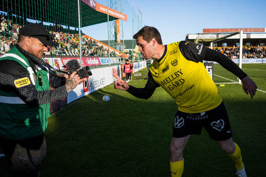 Mjällbys Jacob Bergström jublar