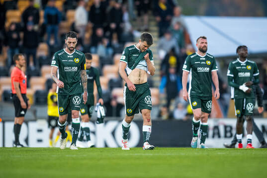 Hammarbys Pavle Vagic, Nahir Besara och Mads Fenger Nielsen