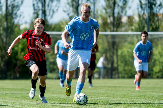 Brommapojkarnas Jonatan Oreland och Malmö FFs Daniel