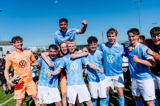 Malmö FFs spelare jublar