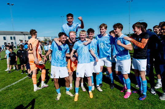 Malmö FFs spelare jublar