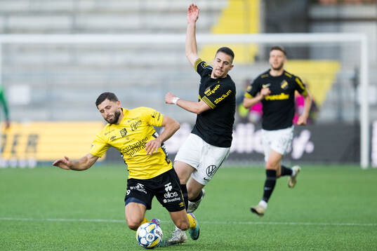 Elfsborgs Arber Zeneli och AIKs Dino Besirovic