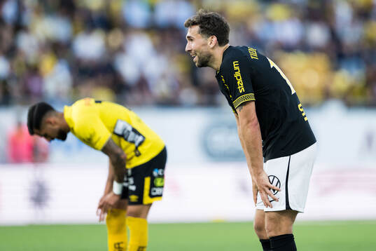 AIKs Benjamin Tiedemann Hansen deppar