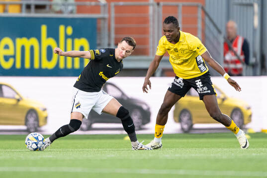 AIKs Bersant Celina och Elfsborgs Jalal Abdullai