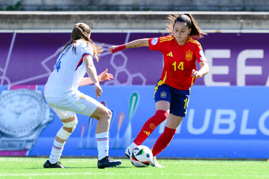 Lua Calo of Spain