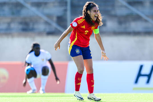 Celia Segura of Spain celebrates