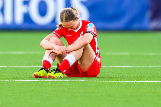 Weronika Arasniewicz of Poland looks dejected