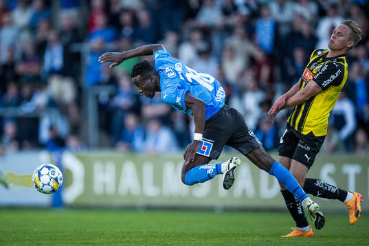 Halmstads Naeem Mohammed och Häckens Pontus Dahbo