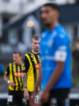 Häckens Simon Gustafson deppar