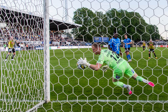 Halmstads målvakt Tim Erlandsson